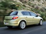 Opel Astra Hatchback 2004 года